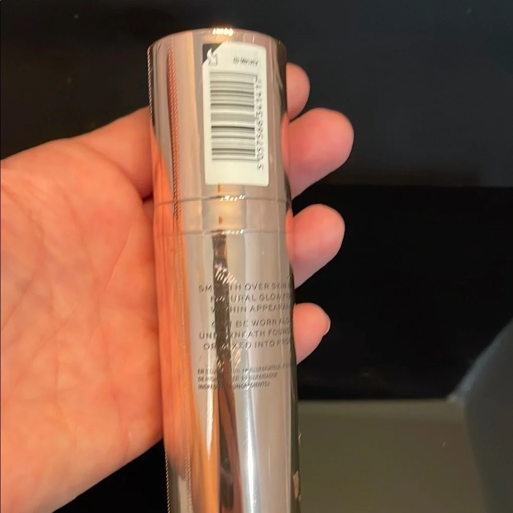 Revolution Illuminate Glow Skin Perfecting in Bronze